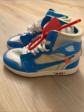Off-White Kids Blue, White and Orange High-Top Sneakers
